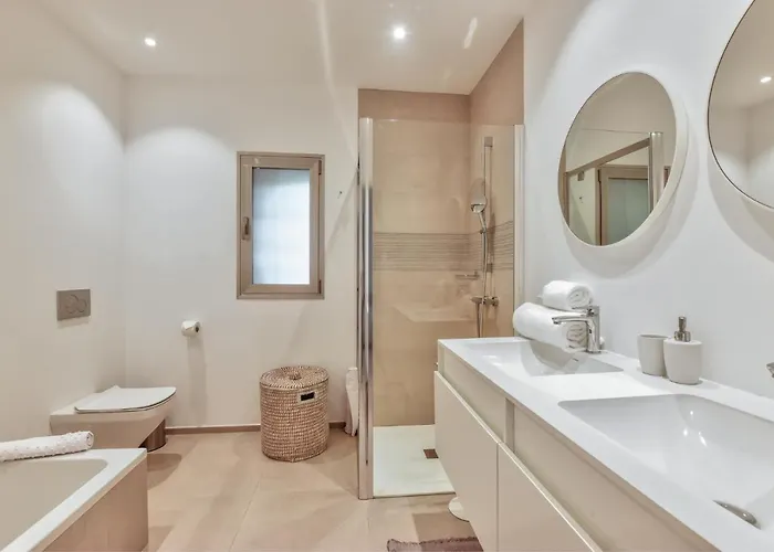 Tahona 02 Pool View 1b Palm-mar