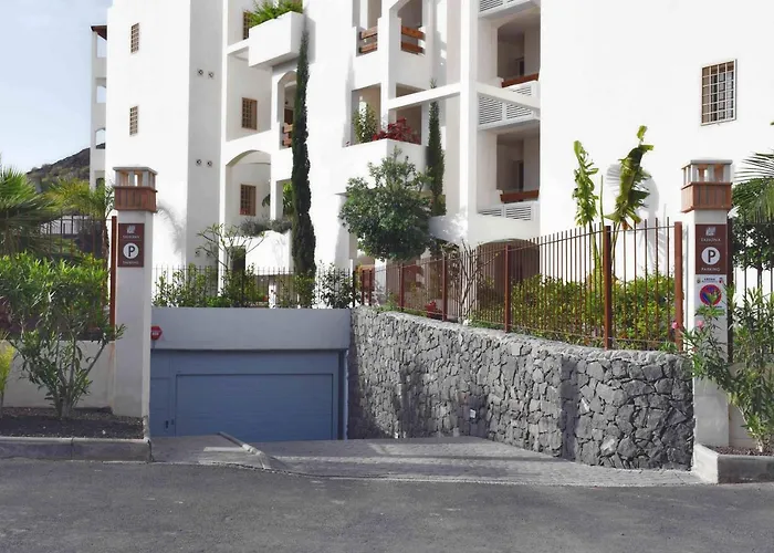 Tahona 02 Pool View 1b 別荘